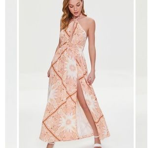 NWT FOREVER 21 CHIFFON PAISLEY PRINT HALTER DRESS❤️❤️❤️❤️